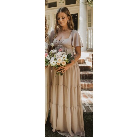 Show me Your Mumu Nicole Maxi Dress in Soft beige chiffon Size: Small NWT - Picture 3 of 9